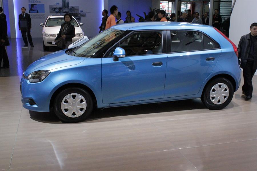  MG 3 2012 года  (фото 7 из 9)